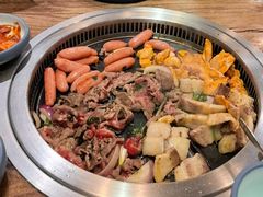 -明洞阿姨·韩式酱蟹烤肉·创意料理(三元桥店)