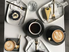 -UNI UNI(环亚凯瑟琳店)