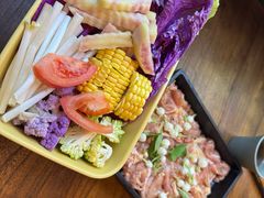 -花菇朵·云山雀 ll 野生菌锅·野果酸汤·精品滇菜(万柳店)