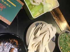 -石锅苗苗鱼(武汉首店)