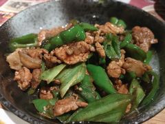 小炒黑猪肉-湘里乡亲甲王二老店
