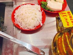 -蚝羊氣惠来羊肉火锅·高压锅生蚝