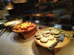 -蒙肥羊·酸汤潮牛·鲜牛肉火锅烤肉自助(岗顶店)
