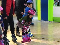 -悦动体能篮球羽毛球网球(三里河店)