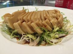 -品悦酒店(三林古镇店)