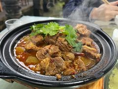 -土砂锅生态山庄·非遗砂锅雅鱼