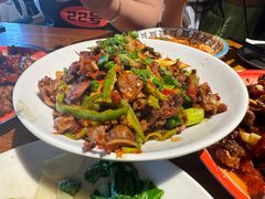 -柴窝堡22号辣子鸡·传承新疆菜