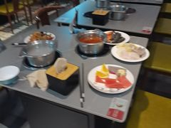 -遇上西雅图多融合海鲜自助餐厅(中房金谊广场店)