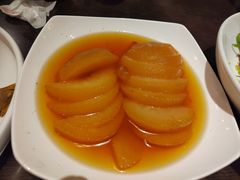 阿胶炖雪梨-老牌坊鲁菜名店(聊城美食岛店)