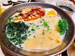 -旺角里·榴莲鸡煲(兴华商场分店)