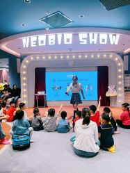 -奈尔宝家庭中心·亲子餐厅(北京东坝万达店)