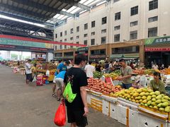 -三亚新鸿港水果一级批发市场