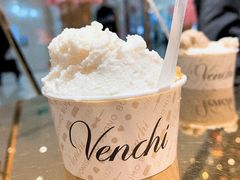 -VENCHI 闻绮(北京国贸商城店)