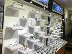 -MiRi眼镜·蔡司·星趣控·尼康控优点视觉合作店(南京东路店)