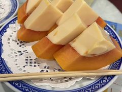 -广信牛奶甜品世家(台东店)