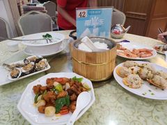 -鹏城人家海鲜酒家·23年老字号(较场尾店)