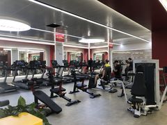 -英派斯健身旗舰店(海信国际中心馆)