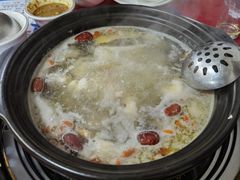 -花苑美食横琴生蚝火锅(拱北粤华路店)