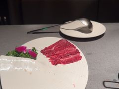-左庭右院鲜牛肉火锅黑金店(陆家嘴中心店)