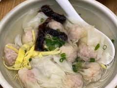 小馄饨虾仁-百年尹氏汤包(湖南路狮子桥店)