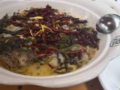 -江渔儿酸菜鱼(东二环泰禾店)