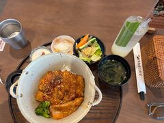 秘制辛辣照烧鸡饭-ITARU食堂·定食料理(西丽店)