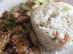 炭烤乳猪饭-Smoke resto
