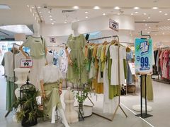 -广州白马服装市场