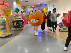 -m豆巧克力世界(上海世茂广场店)