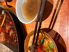 -周小明火锅(黑金冠社区店)