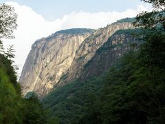 -鄣山大峡谷