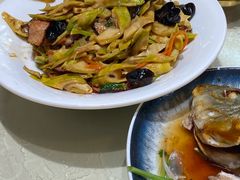 野生竹笋炒腊肉-崂山水果园农家宴(泉水鸡店)