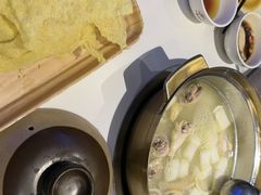 -烹然四季椰子鸡火锅(姚家园万象汇店)