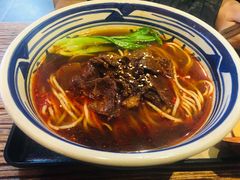草本老卤牛肉面-芜小皖砂锅菜(青山街店)