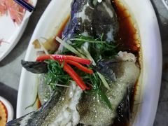 -四川小胡子海鲜(丁村万人海鲜广场店)