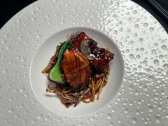 黑松露鲍鱼红烧肉-RIVIERA 松鹤楼(外滩店)