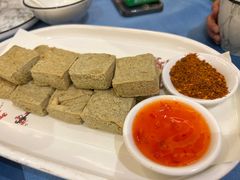 甜辣臭豆腐-阿毛饭店(和义路店)
