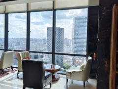 -上海龙之梦万丽酒店