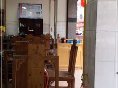 大堂-佘记全家福芋儿鸡(向阳街总店)