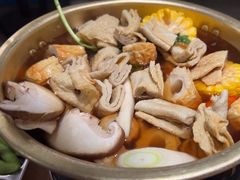 -WOW LUCKY创意韩料(龙阳广场店)