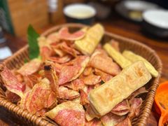 -老滇山寨•云南特色菜•地方菜•民族风情歌舞表演(金碧店)