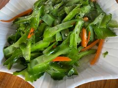 -黄记四更烤乳猪店