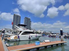 -三亚游船旅游中心(三亚鹿回头游艇游船公共码头店)