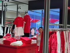 -宝龙城(杭州滨江店)