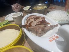 -龙聚德北京烤鸭(沙坪坝华宇A馆店)