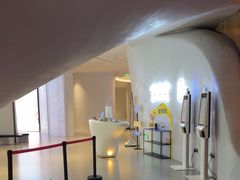 -涨巢·潮玩水疗局