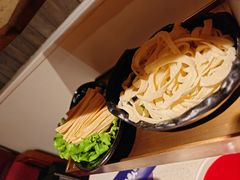 -牛村来人潮汕牛肉火锅(西单店)