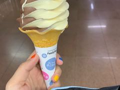 -全家便利店(莲花池东路店)