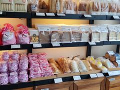-皇冠幸福里动物奶油生日蛋糕(古田二路店)