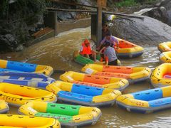 -虎啸峡漂流